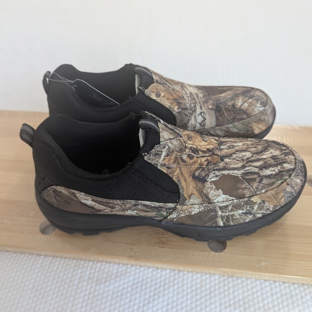 George Mens Rugged Realtree Edge MOC Camo Slip On Shoes Memory Foam Size 8 .